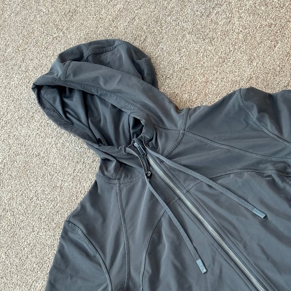 Lululemon Hooded Define Jacket Nulu Cropped Dark Gray Full Zip Size Small